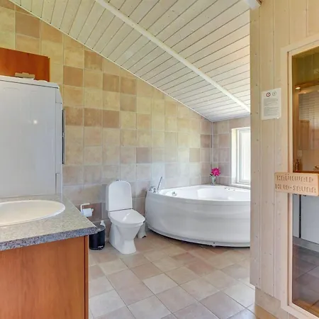 Karoliina - 900m From The Sea By Interhome *